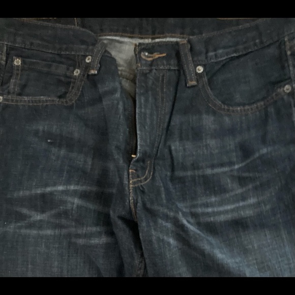 Levi’s - Picture 3 of 3